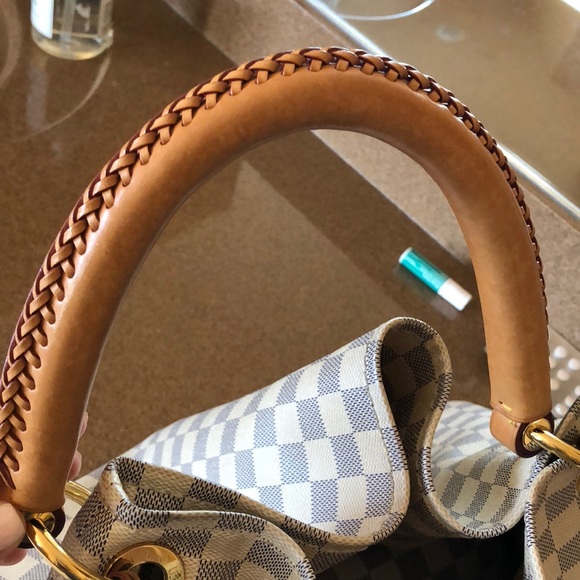 AUTHENTIC Louis Vuitton Artsy MM AMAZING CONDITION - Picture 7 of 8